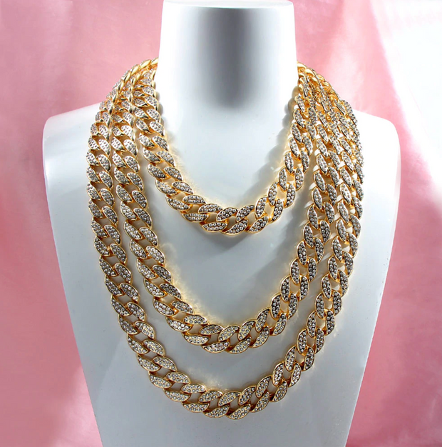 LETS LINK NECKLACE